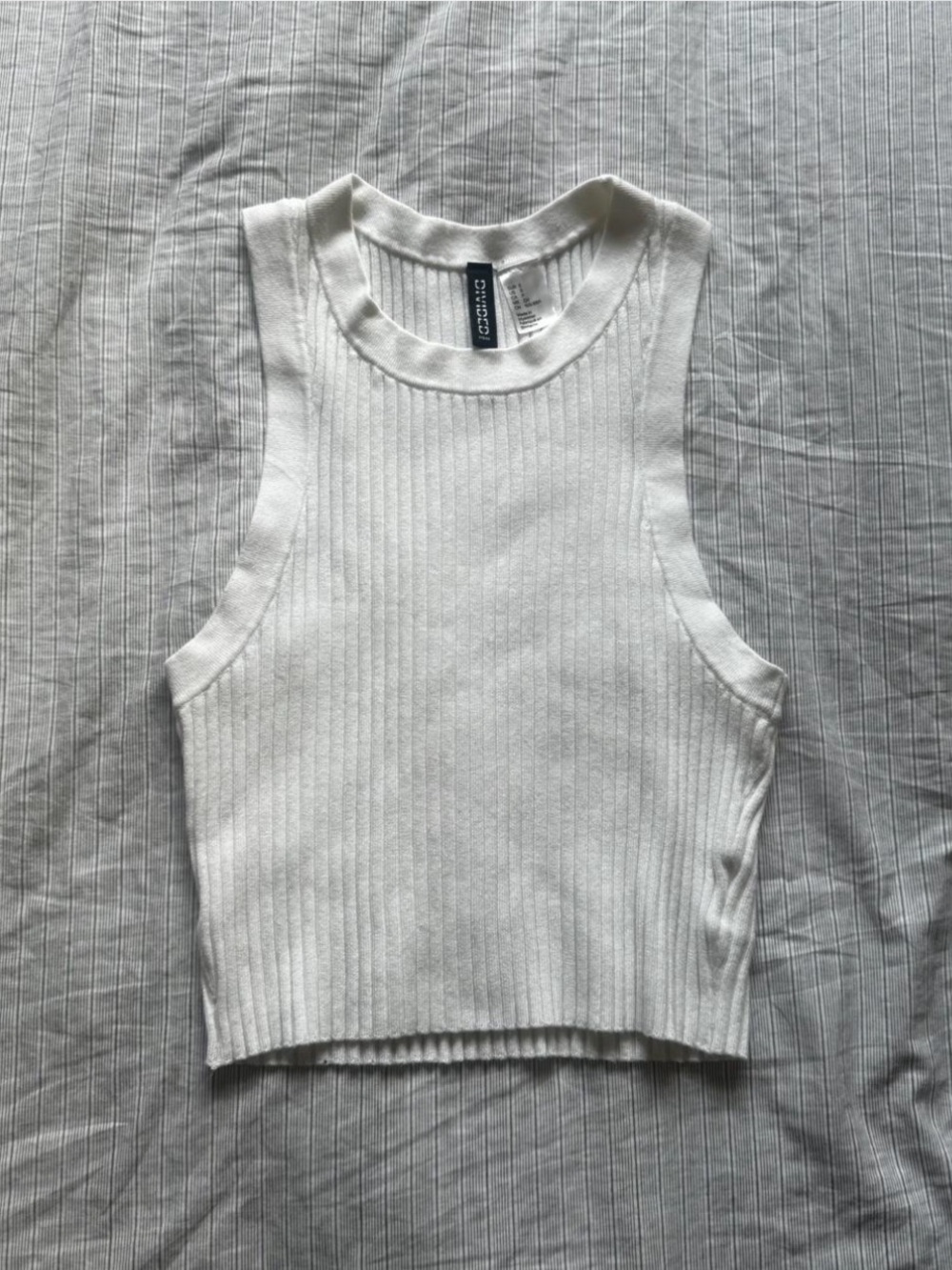 H&M White Ribbed Cropped Tank